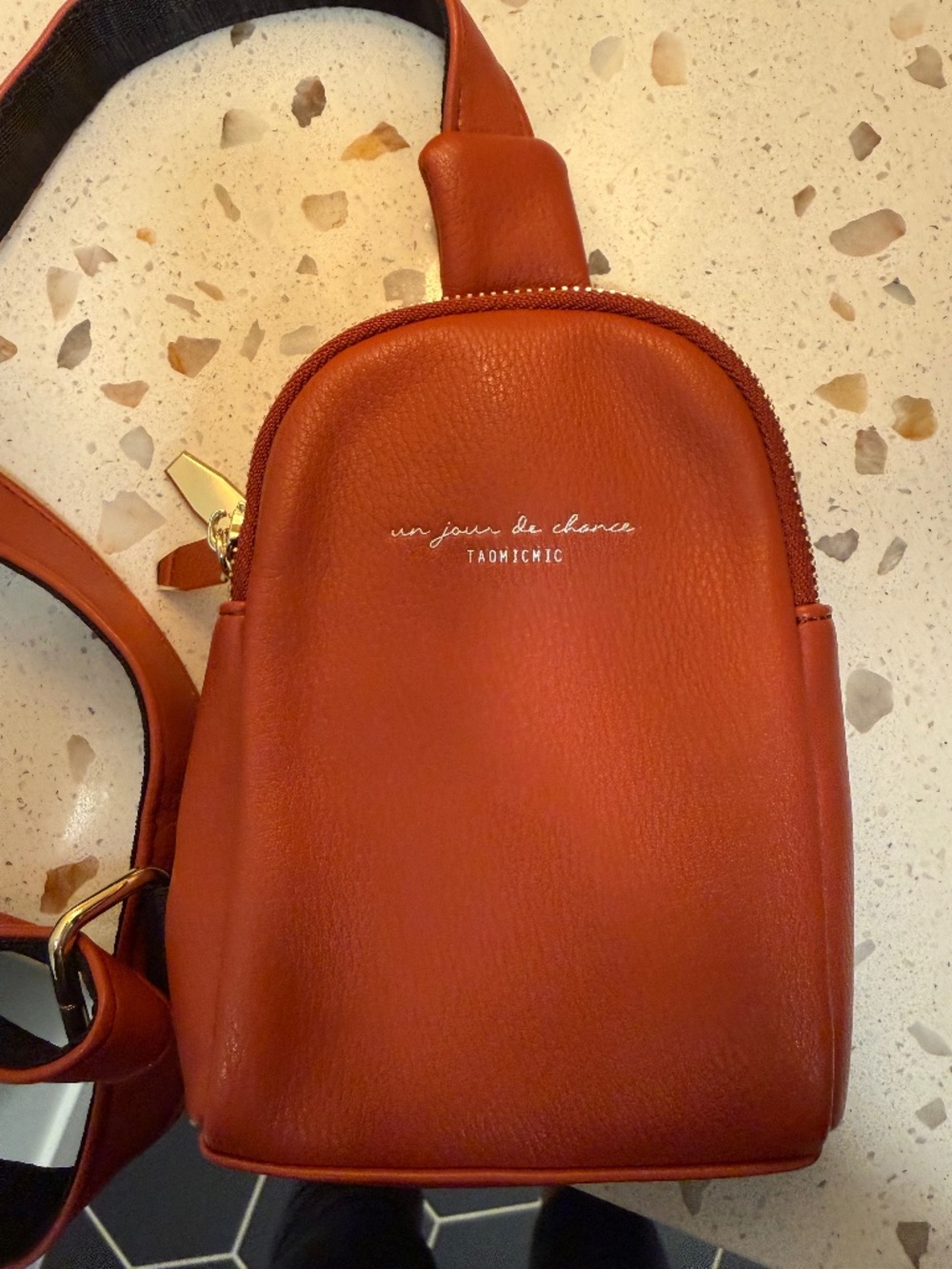 Inicat tomato red crossbody bag